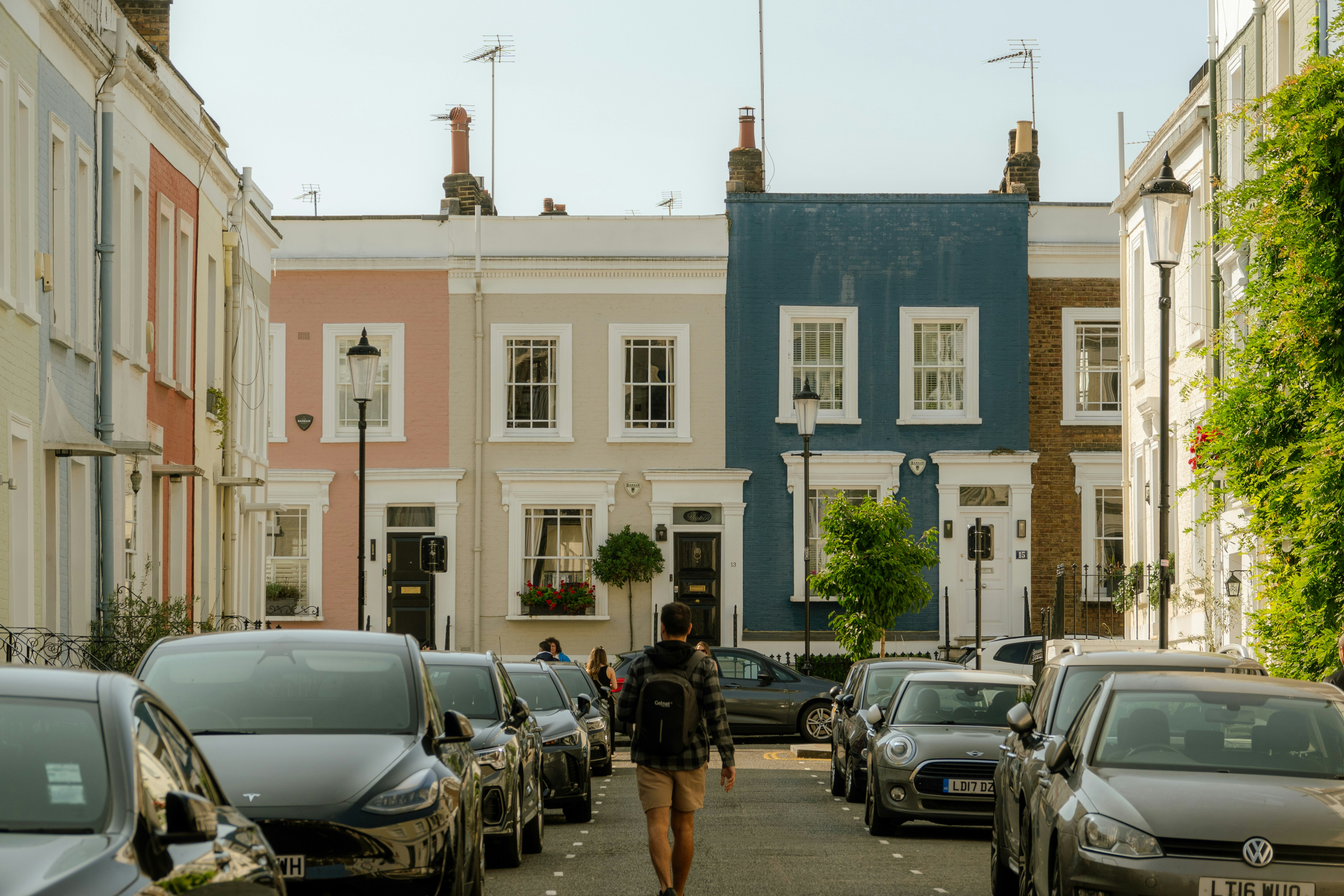 How Can Self-Managing Landlords Save Time Without Hiring a Letting Agent?